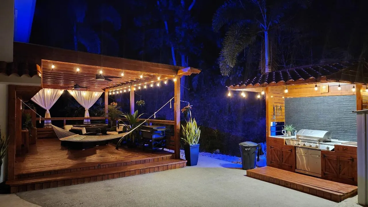 Palm'S Luxury Suite With Private Jacuzzi Aguada 0*,  Portoriko